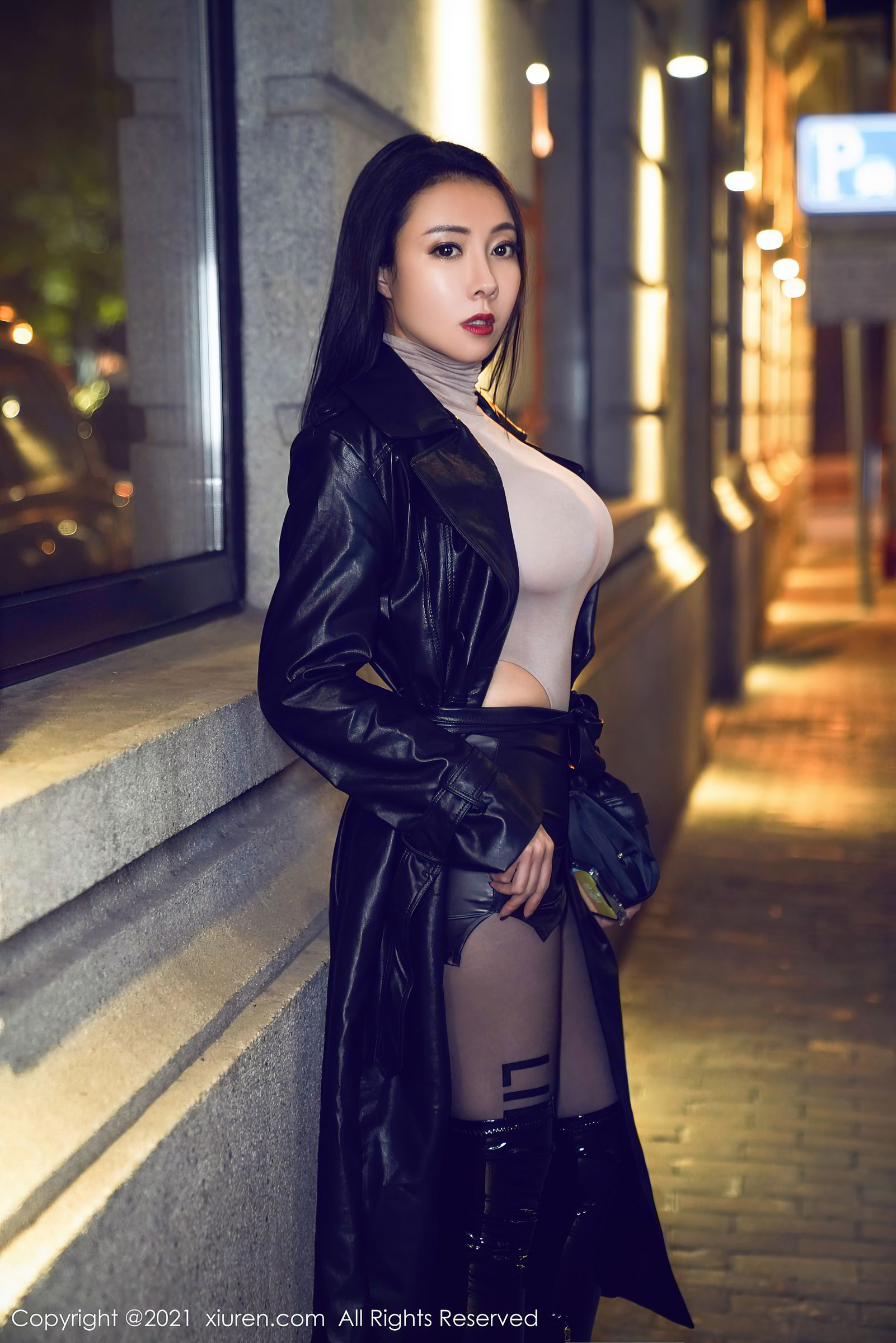 [XiuRen秀人网]-No.3207-果儿Victoria-